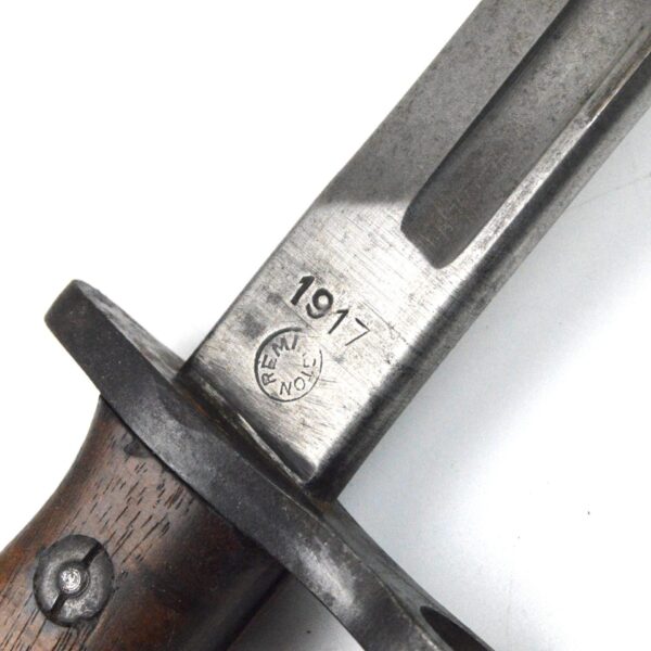 US M1917 Bayonet in Scabbard, Remington, 1917 - Image 10