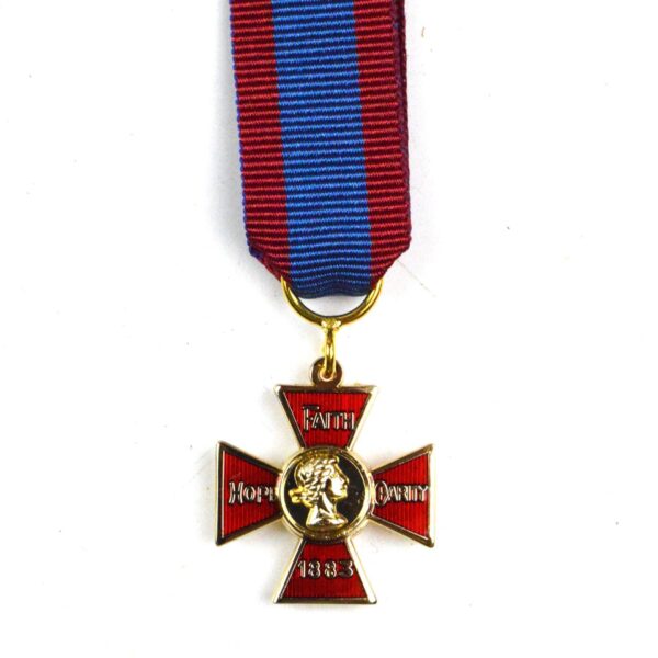 Badge of the Royal Red Cross (RRC) Miniature Medal, ERII