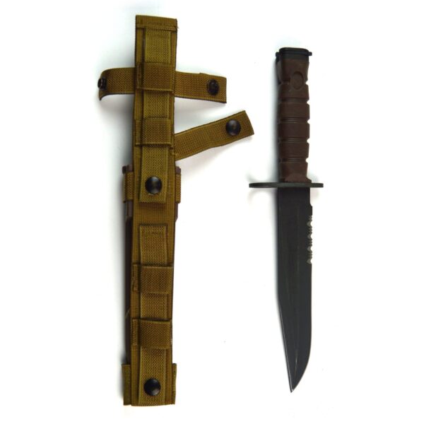 US Marine Corps Pattern M9 Bayonet by the Ontario Knife Company - Image 2