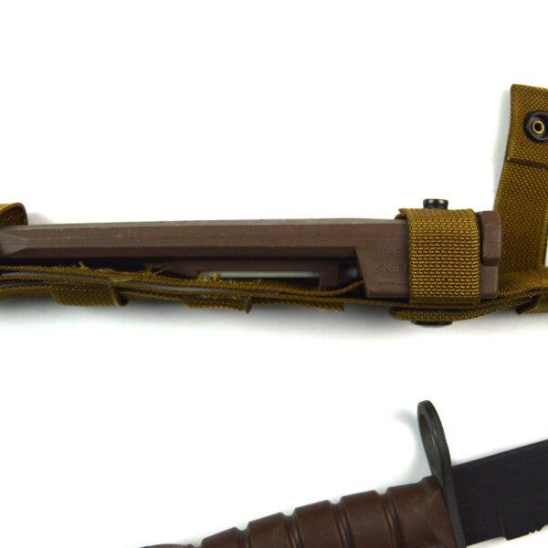 US Marine Corps Pattern M9 Bayonet by the Ontario Knife Company - Image 6