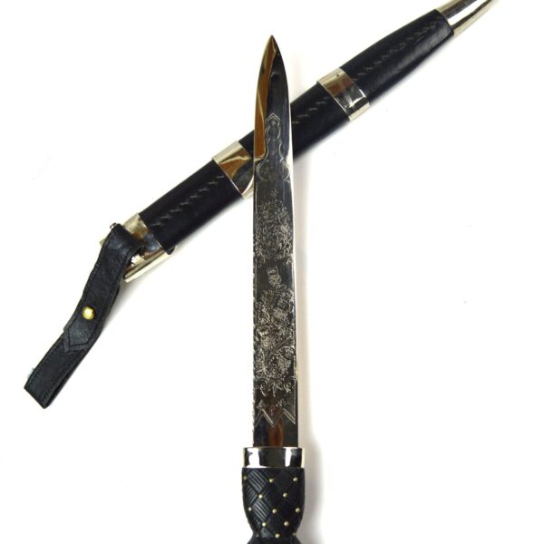 Reproduction Scottish Bandsman's Dirk, Queen's Crown Pommel - Image 7