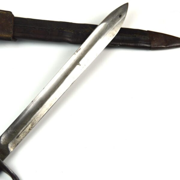 Imperial German Mauser SG 1898/05 a/A Butcher Bayonet in Leather Scabbard and Frog, Dated 1915 - Image 10