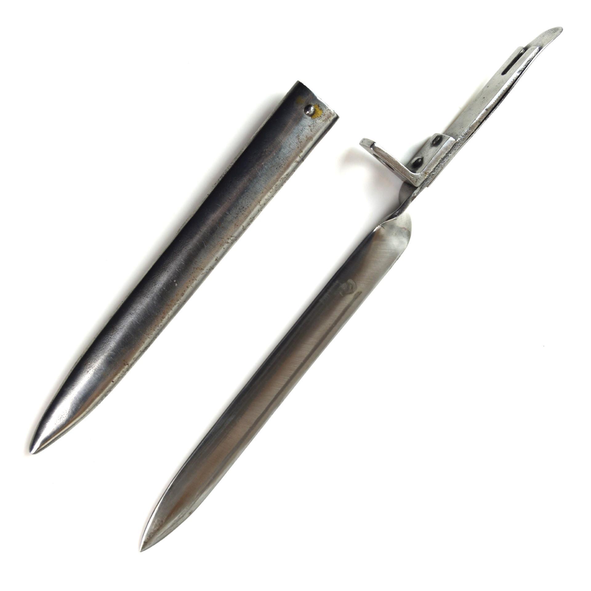 Reproduction Austrian Ersatz M1895 Mannlicher Bayonet in Scabbard - Image 2