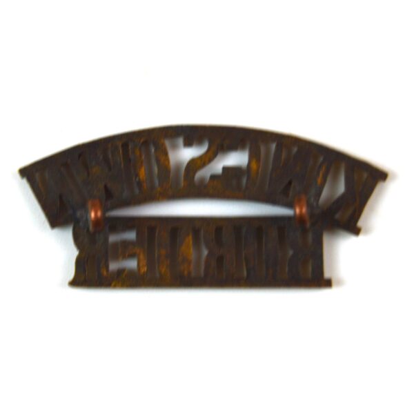King's Own Royal Border Regiment (KING'S OWN BORDER) (1959-2006 Pattern) Brass Shoulder Title - Image 2