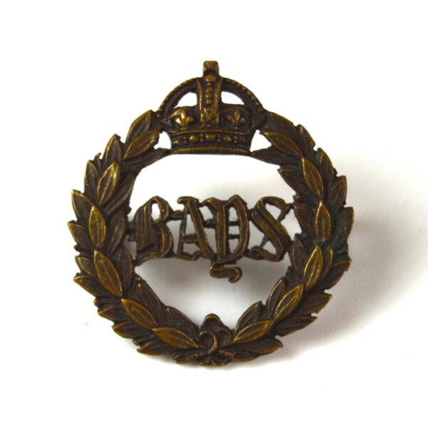 2nd Dragoon Guards (Queen's Bays) Officer Service Dress (1902-1952 Pattern) Collar Badge, Original, by J. R. Gaunt
