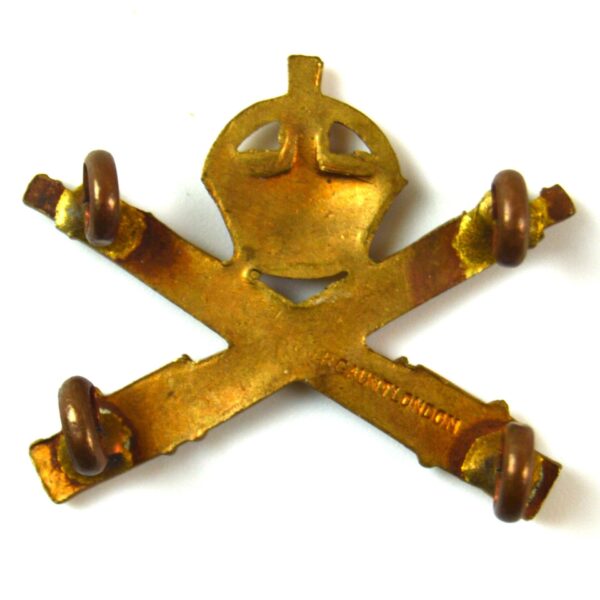 Machine Gun Corps (MGC) (1915-22 Pattern) Collar Badge, Original, by J. R. Gaunt - Image 2