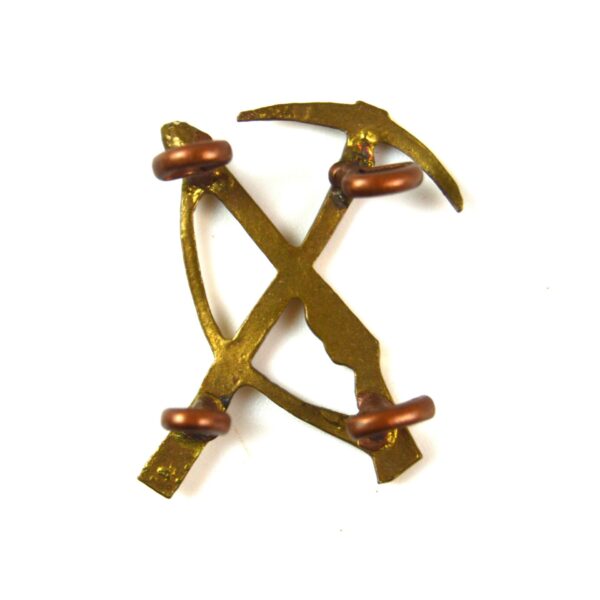 Pioneer Battalions (1914-1918 Pattern) Collar Badge - Image 2