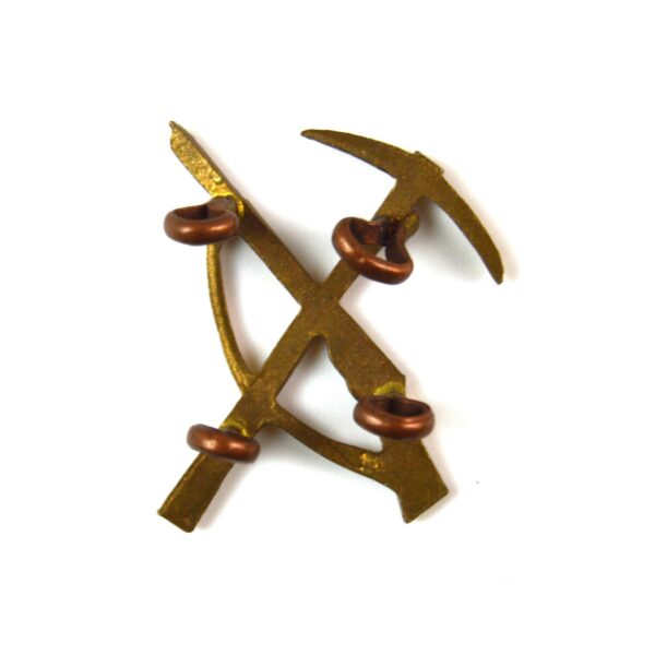Pioneer Battalions (1914-1918 Pattern) Collar Badge - Image 2