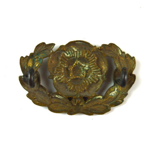 Hampshire Regiment Brass Collar Badge - Image 2