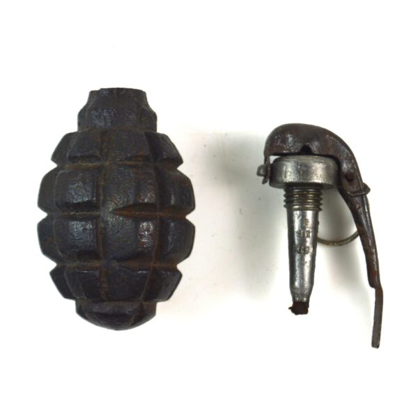 Original Inert French WWI-Era F1 Hand Grenade with Billant M1916 Fuse - Image 4