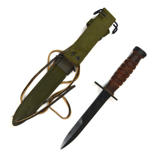 Korean War-Era US M4 Bayonet by Camillus in Beckwith M8A1 Scabbard - Image 2