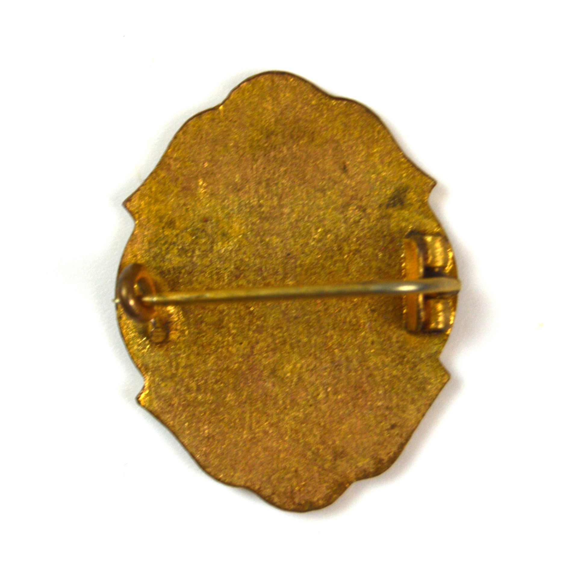 WW1-Era Queen's Own Cameron Highlanders (1901-1952) Enamel and Gilt Sweetheart Brooch - Image 2
