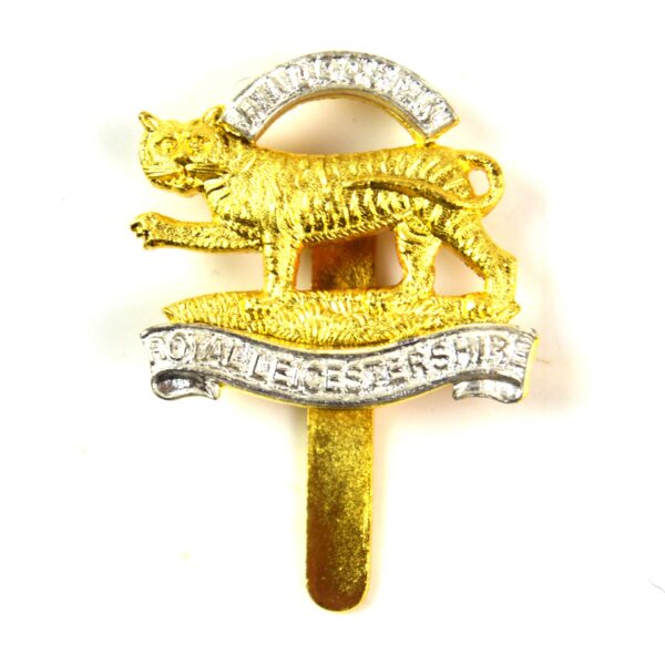 Royal Leicestershire Regiment (1946-1964 Pattern) Officer's Beret Badge