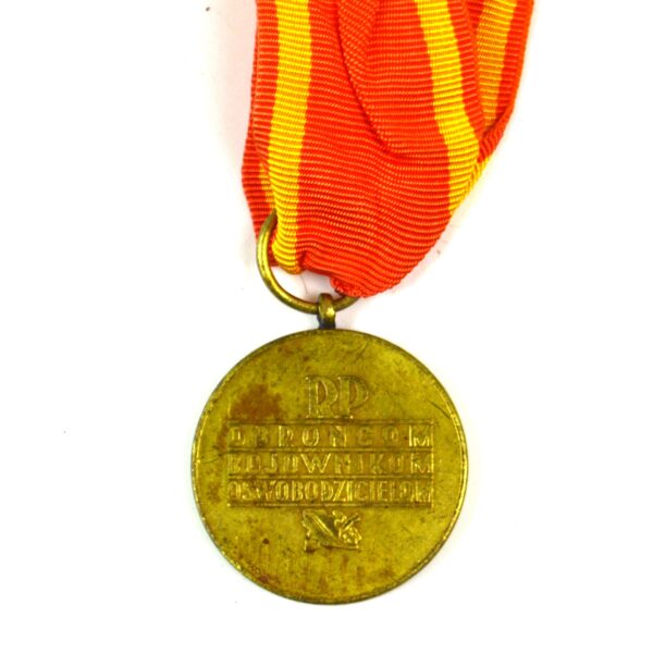 Polish Medal for Warsaw 1939–1945 - Image 2