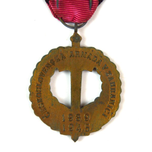 Czechoslovakian Commemorative Medal Of The Czechoslovak Army Abroad 1939-1945 - Image 3