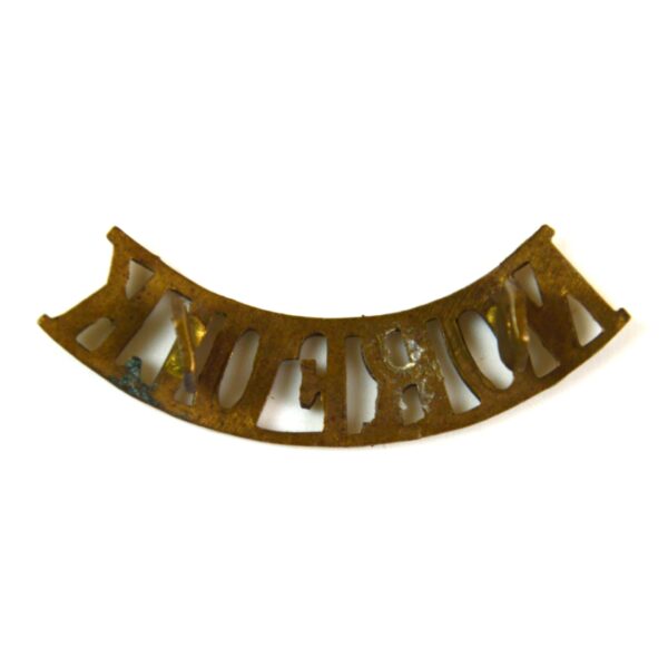 Norfolk Regiment (NORFOLK, 1902-1937 Pattern) Curved Brass Shoulder Title - Image 2