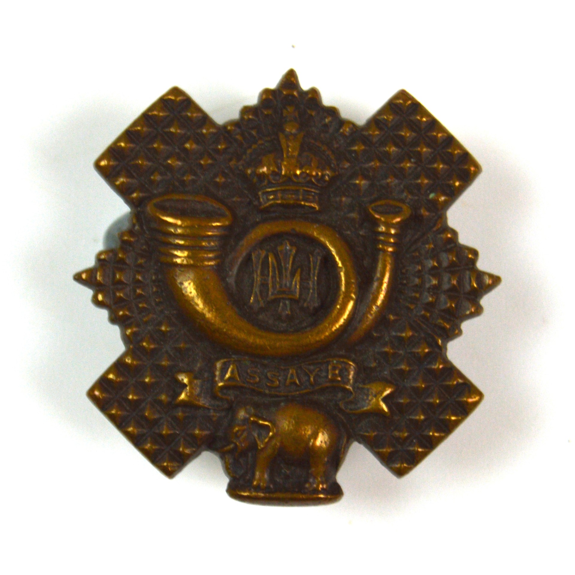 Highland Light Infantry (HLI) (1902-1953 Pattern) Officer's Service Dress Bronze Collar Badge, Original