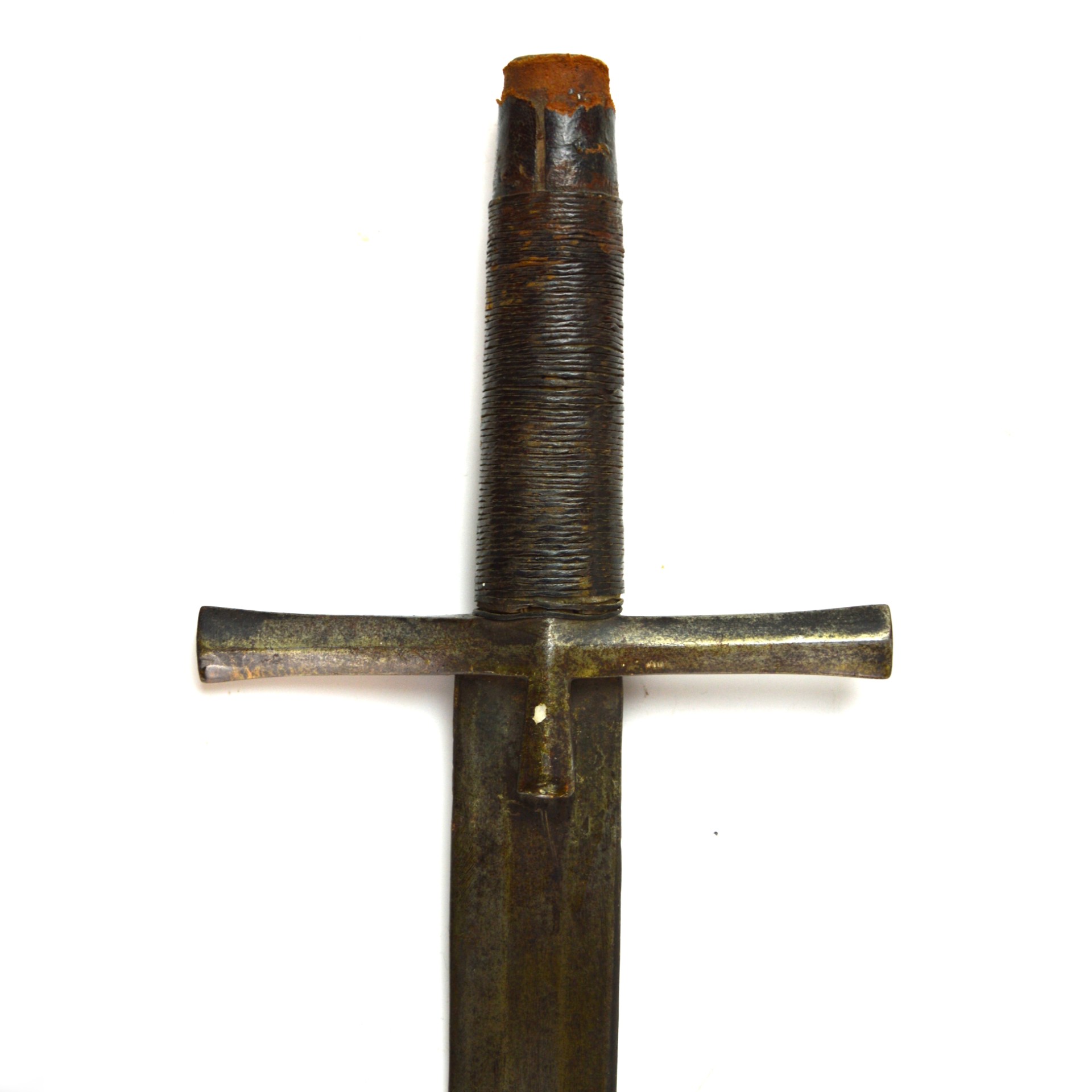 19th Century Sudanese Kaskara Sword with Copper Inlay Markings - Image 3