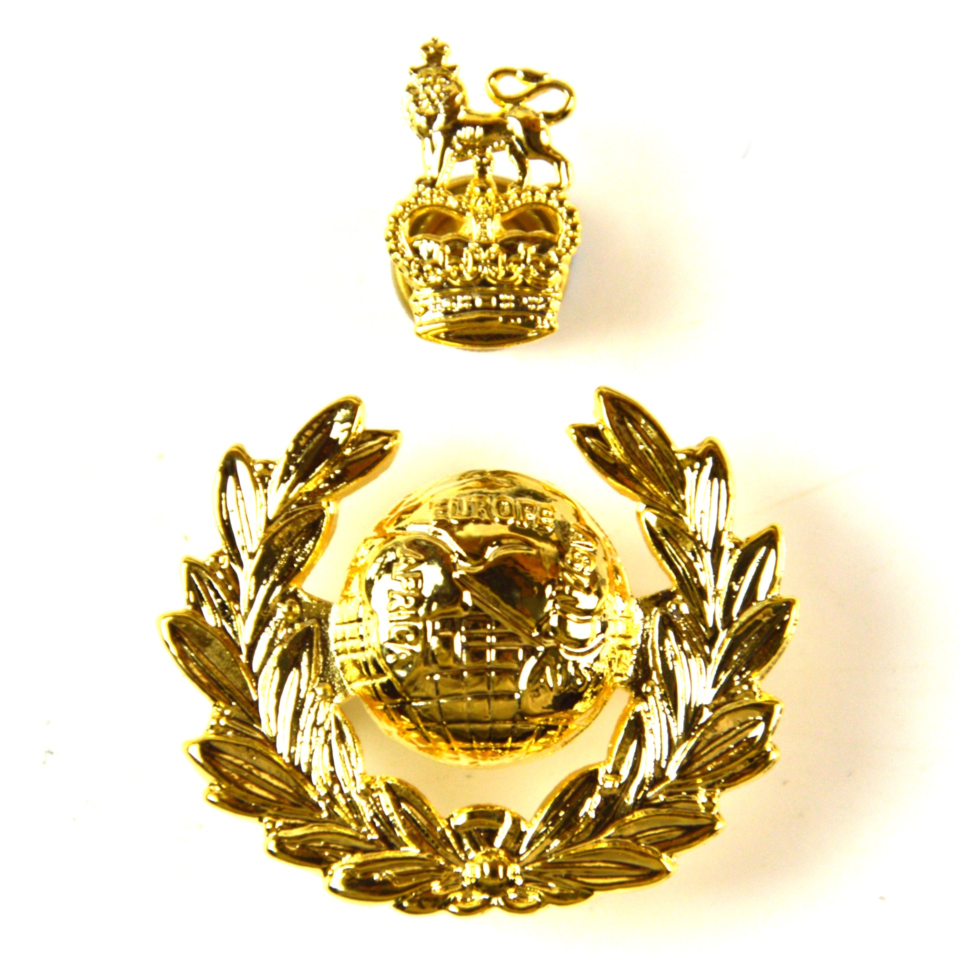 Royal Marines (1953-2022 Pattern) Gold-Coloured Officer's 2-Part Cap Badge, Queen's Crown
