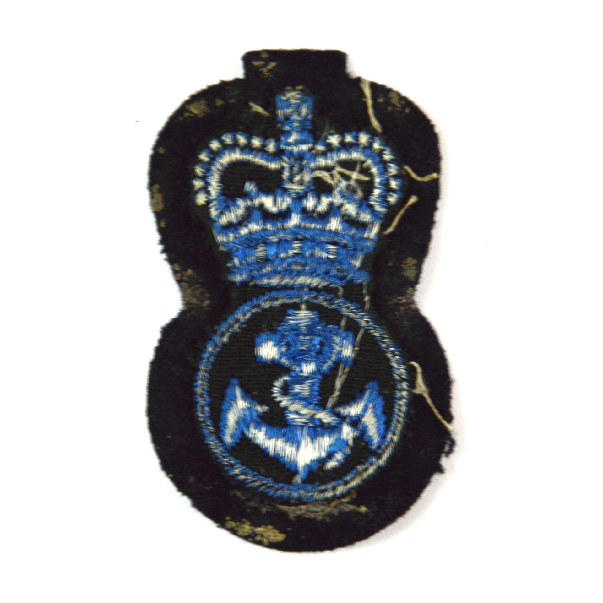 Women's Royal Naval Service (WRNS) Petty Officer's Embroidered Cap Badge, Queen's Crown - Image 2