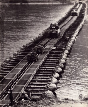 Across the Rhine (World War II S.) by Franklin M Davis