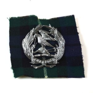 South African First City Regiment (1952-Current Pattern) Cap Badge with Tartan Backing