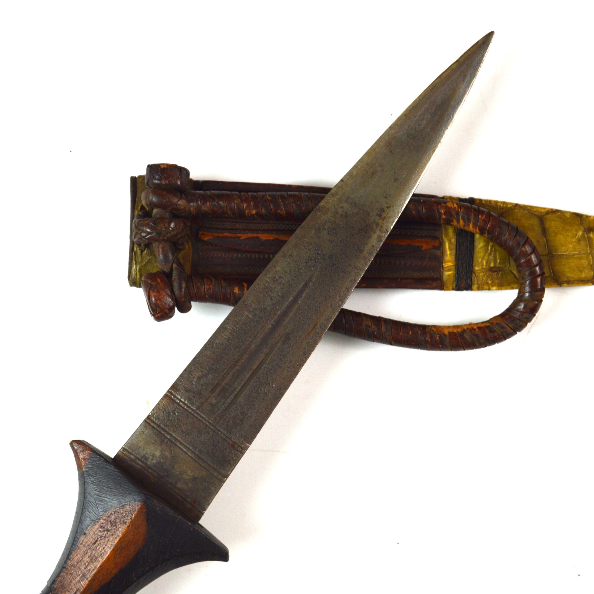Sudanese Mahdi Arm Dagger with Crocodile Skin Wrapped Scabbard - Image 6