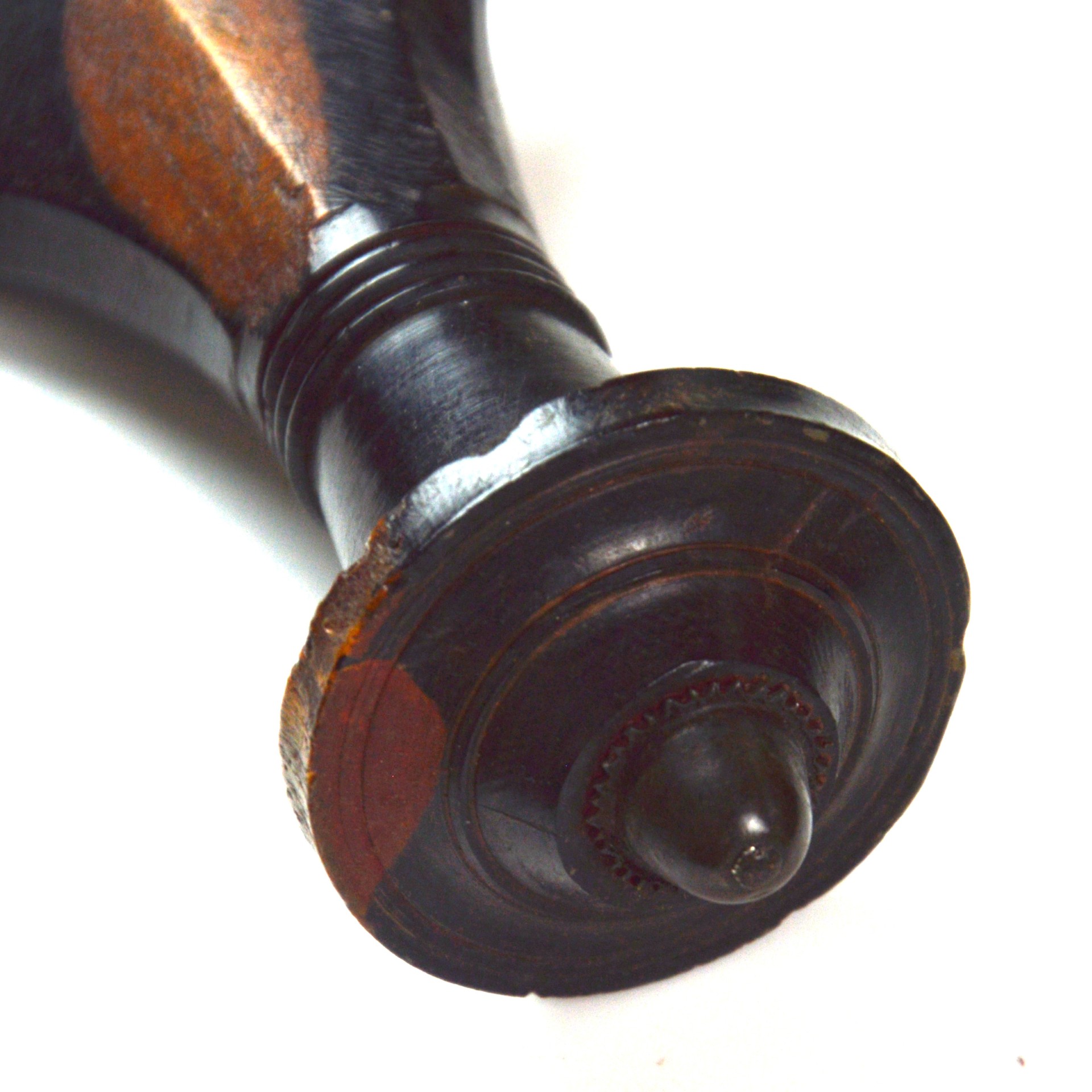 Sudanese Mahdi Arm Dagger with Crocodile Skin Wrapped Scabbard - Image 4