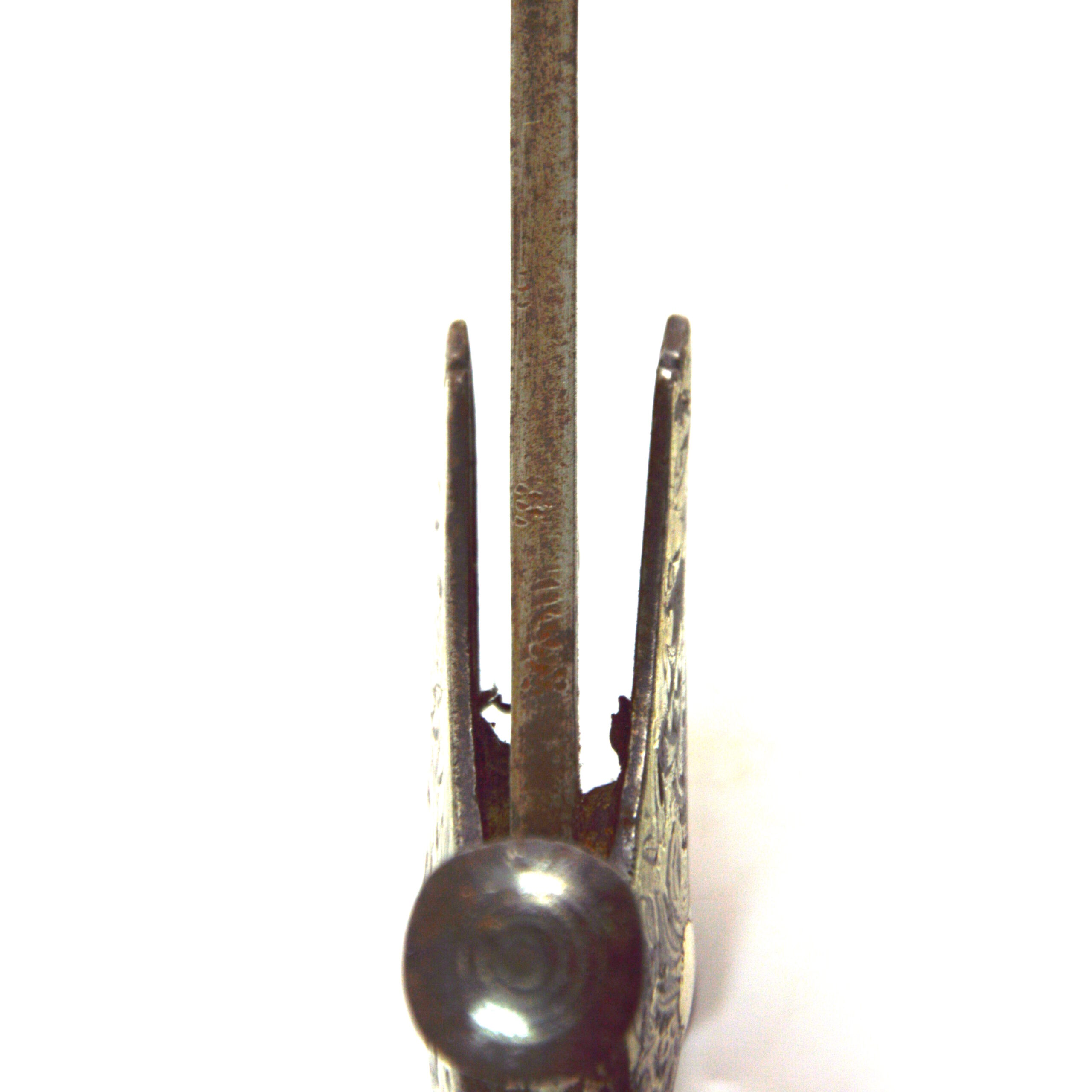 18th-Century Indian Tulwar with Silver Koftgari Hilt - Image 5