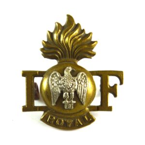 Royal Irish Fusiliers (I-Grenade-F / Royal) Shoulder Title (1938-1968 Pattern)