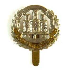 4th Battalion, Northamptonshire Regiment Cap Badge (1908-c. 1915 Pattern) - Original