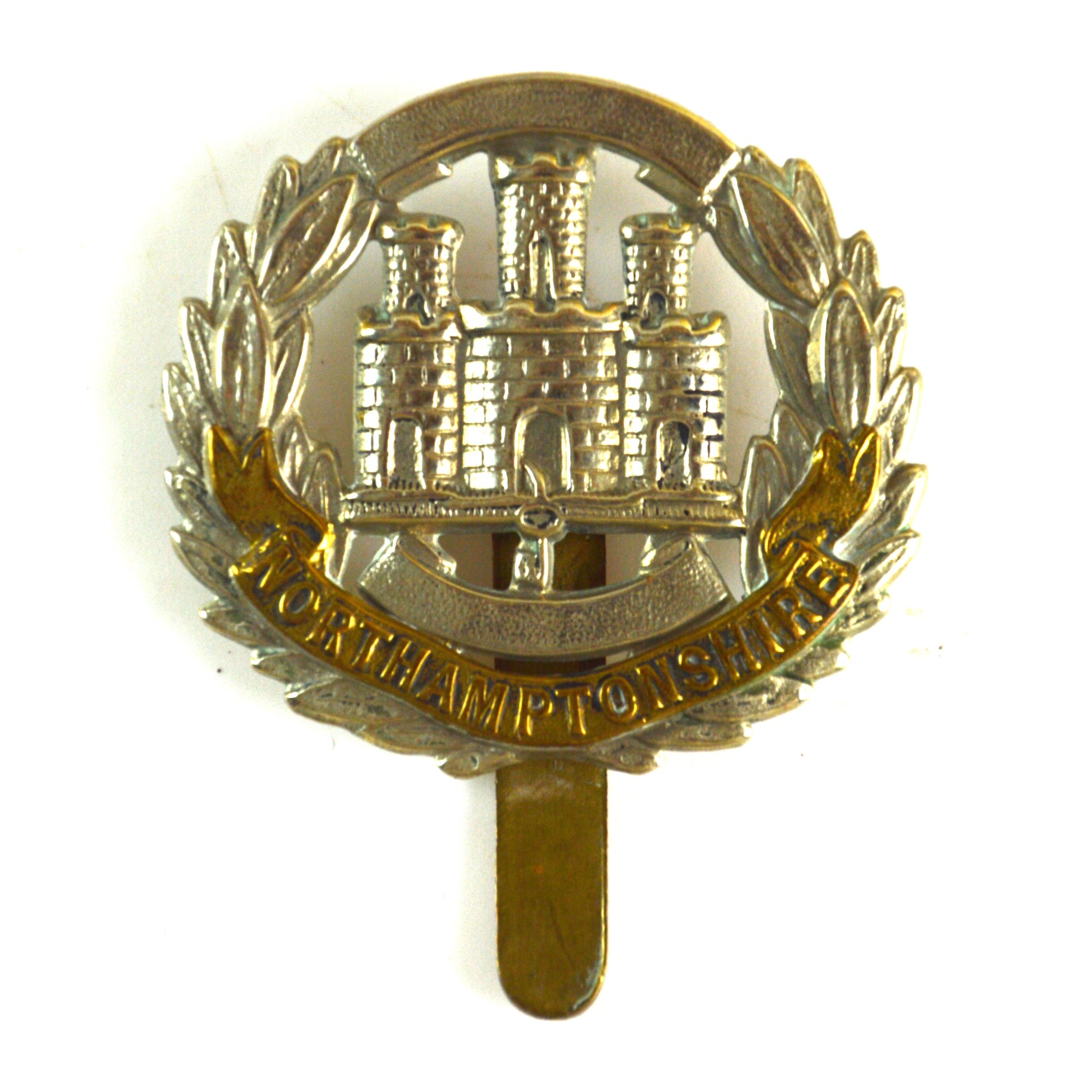 4th Battalion, Northamptonshire Regiment Cap Badge (1908-c. 1915 Pattern) - Original