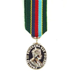 Volunteer Reserves Service Medal (CRIII) Miniature Medal