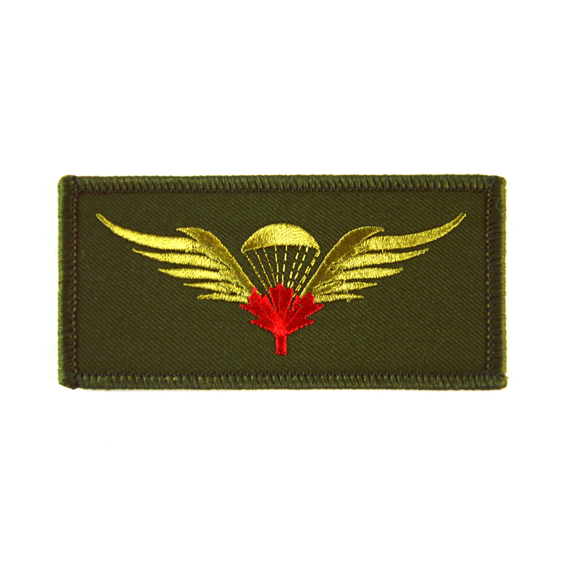 Canadian Parachute Jump Qualification Wings Embroidered Patch - with Red Leaf