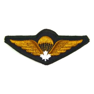 Canadian Operational Embroidered Parachute Wings - White Maple Leaf