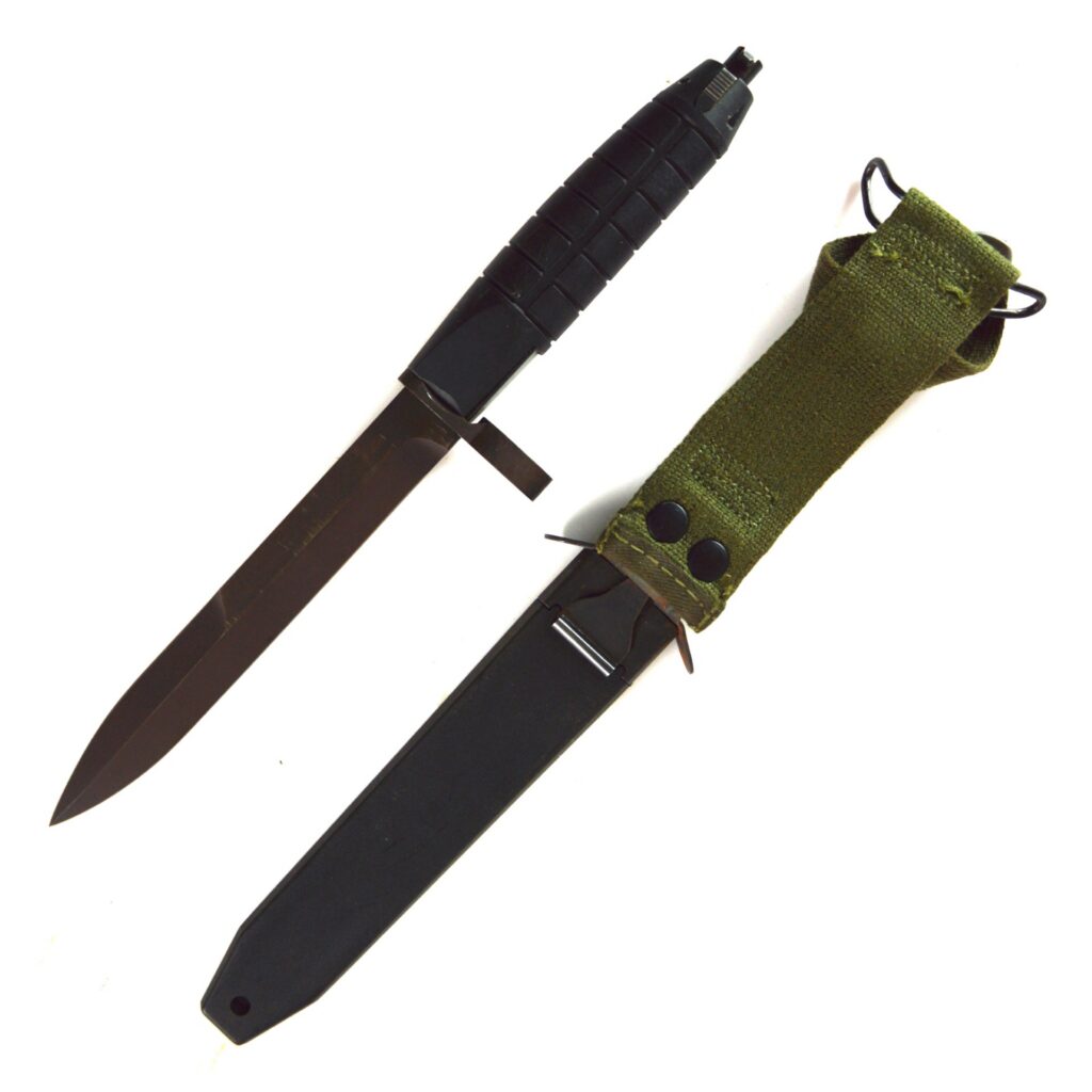 Swedish M1965 AK4 Black Bayonet – German-Made | Militaria.co.uk