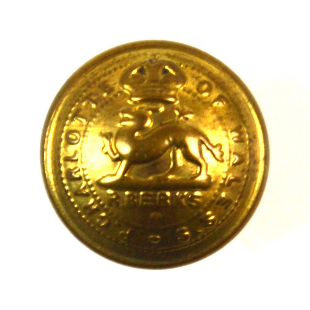Royal Berkshire Regiment (Princess Charlotte of Wales's) Officer Button (1901-1953 Pattern) - 19.5mm