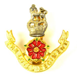 Loyal Regiment (North Lancashire) Officer Gilt and Enamel Cap Badge (1953-1970 Pattern)